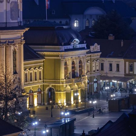 Syl Via Apartman Eger Kültér fotó